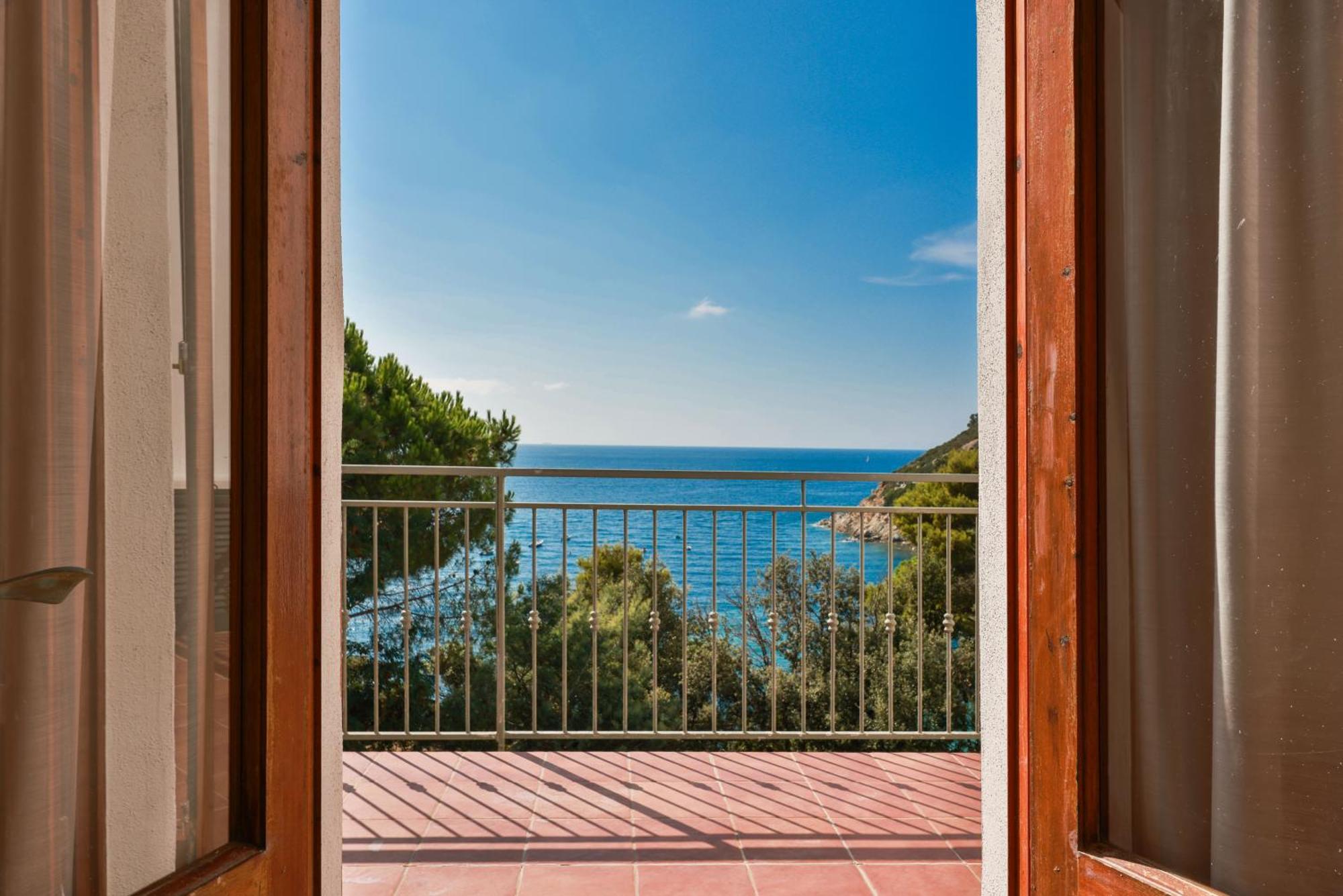La Terrazza Sul Forno - Goelba Lejlighed Portoferraio Eksteriør billede